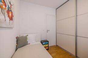 Beachaholic M&G, Luxury Seaside Suites On Znjan