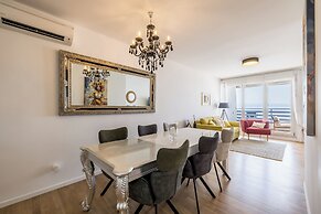 Beachaholic M&G, Luxury Seaside Suites On Znjan