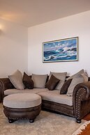 Beachaholic M&G, Luxury Seaside Suites On Znjan
