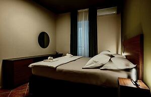 Green, Deluxe Two Bedroom Suite