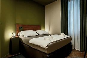 Green, Deluxe Two Bedroom Suite