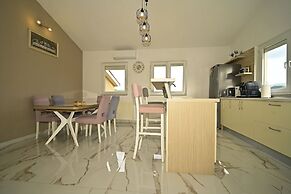 Villa Bravic 4*, Nature Home With Pool Near Split