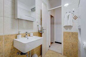 Vuvuzela Bay, Three-Bedroom Apartment