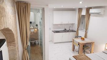 Tales Of Split-100 Meters From The Seafront
