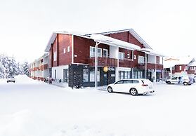 Modern 1BR Apartment next to Ski Slopes