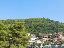 Island Bonaca Apartments