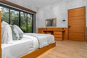 Amarell Ubud Private Luxury Villa