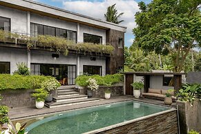Amarell Ubud Private Luxury Villa