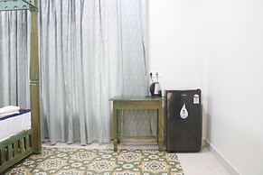 Lavish Exotic Hotel & Apartment