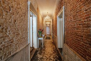 Hotel 1635