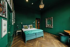 Hotel 1635