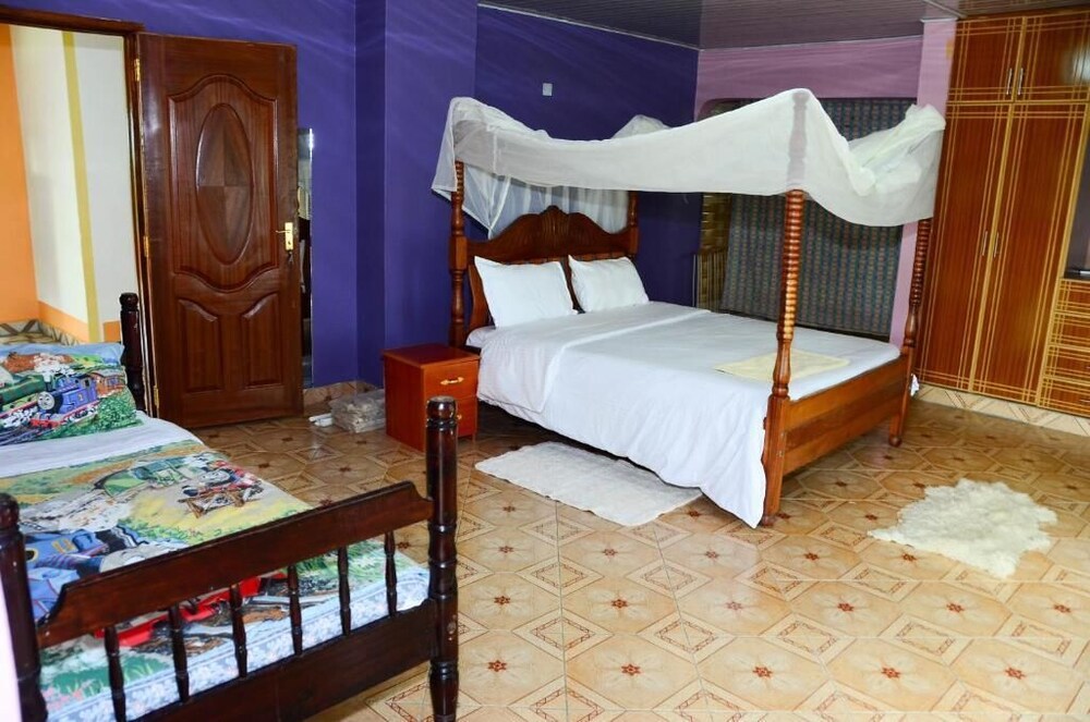 Serian Vacation House