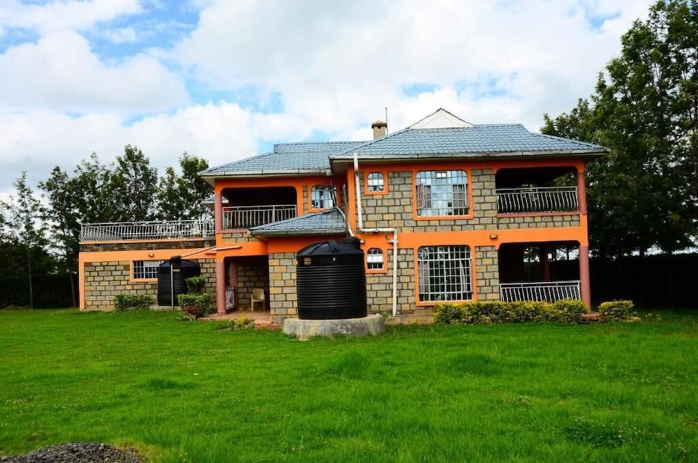 Serian Vacation House
