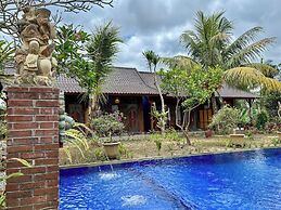 Buana Sari Villas by AGATA