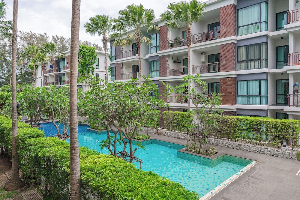 1BR Near Phomthep Cape C219