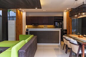 Aragreen Berawa Villa