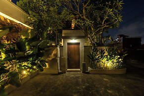 Aragreen Berawa Villa