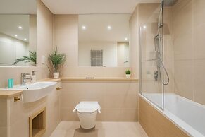 Modern 2-Bed flat in Mill hill Park