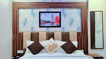 HOTEL SRG INN