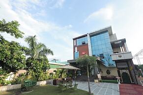 HOTEL SRG INN