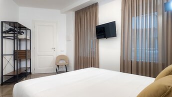 Aura Vatican Suite