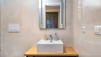 Aura Vatican Suite