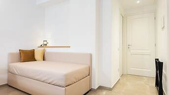 Aura Vatican Suite