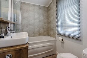 Clumber Park Lodges