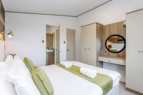 Clumber Park Lodges