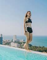 35th Floor Sea View Beauty