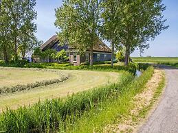 Rustic Apartment in old Dutch Farmhouse
