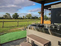 Sharon's Shepherd Hut