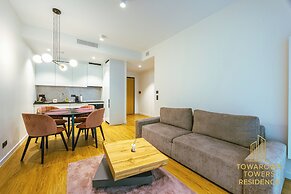 Towarowa Towers Residences