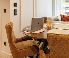 Towarowa Towers Residences