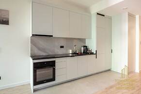 Towarowa Towers Residences