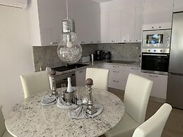 Villa Emilia 8 Personas