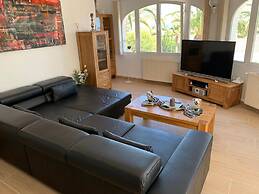 Villa Emilia 8 Personas