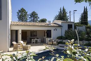 Villa Tica in Malauc ne