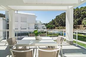 RI B2a- Relaxed Modern Flat in Benahavis