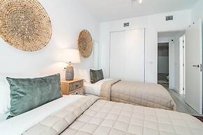 RI B2a- Relaxed Modern Flat in Benahavis