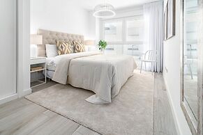 RI B2a- Relaxed Modern Flat in Benahavis