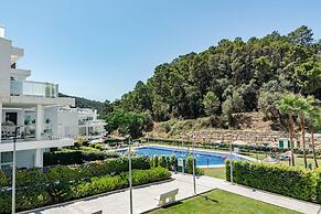 RI B2a- Relaxed Modern Flat in Benahavis