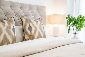 RI B2a- Relaxed Modern Flat in Benahavis