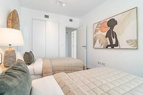 RI B2a- Relaxed Modern Flat in Benahavis