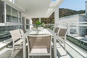 RI B2a- Relaxed Modern Flat in Benahavis