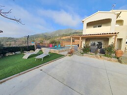 T3 Piscine Avec Jardin Proche St-florent