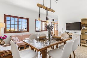 Central Penthouse w big Terrace Ocean City View