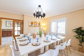 Real Dream Villa by Fidalsa