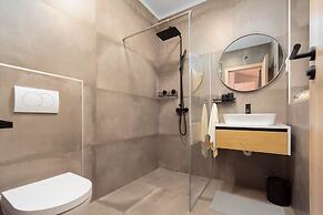 Designer Villa Simone - Modern Heritage Style