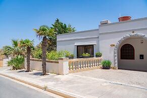 Villa Stephanotis - 3 Bedroom Villa With Pool